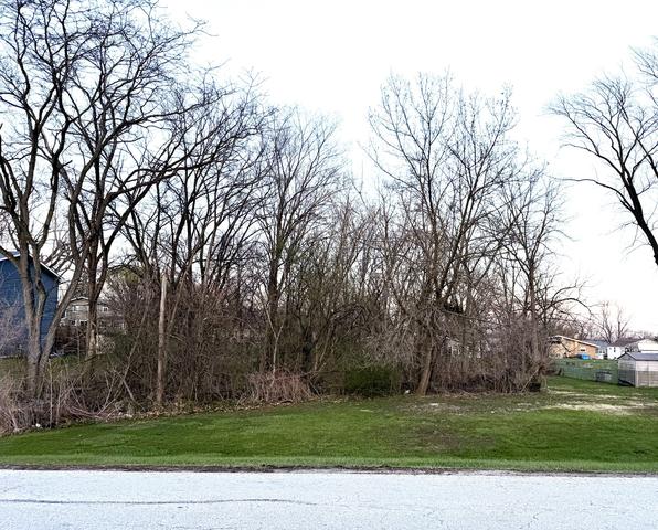 2 N309 Pearl Ave, Glen Ellyn, IL 60137