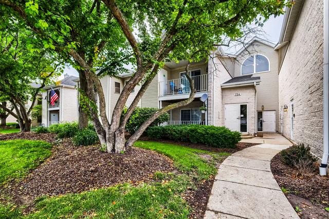 734 N Gary Ave #112, Carol Stream, IL 60188
