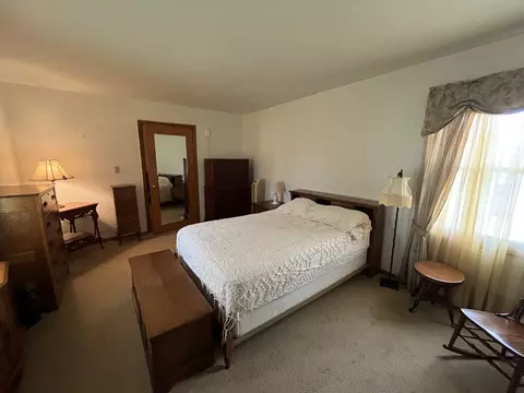 Bedroom - 526 Edwards St, Kewanee, IL 61443 photo 5 of 6
