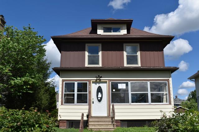 1432 9th St, Moline, IL 61265