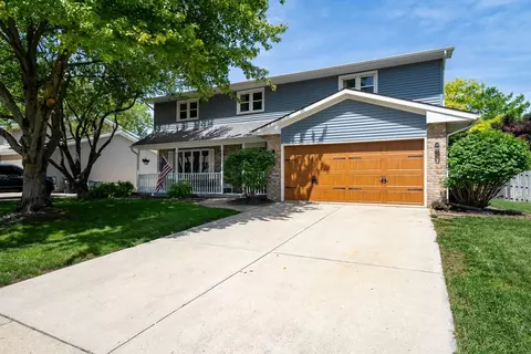301 S Evergreen Ln, Bloomington, IL 61704