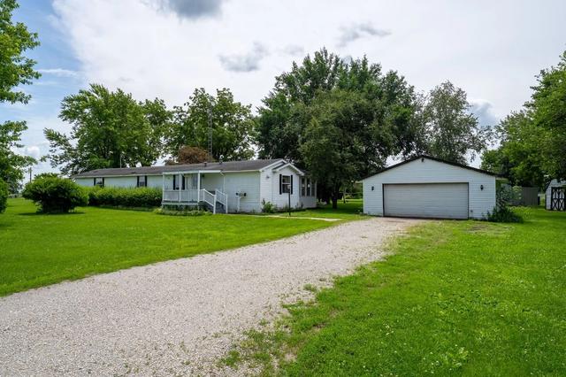 310 E Jefferson St, Dana, IL 61321
