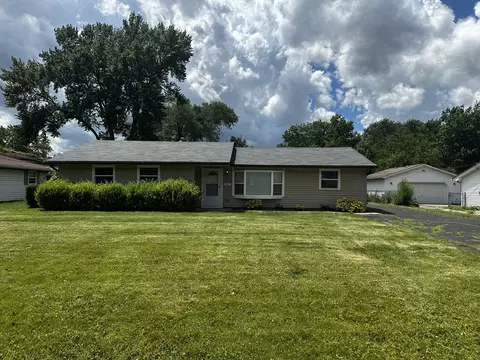 2413 Meridian Dr, Joliet, IL 60431