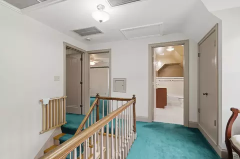 Entry Way - 2310 16th Ave, Moline, IL 61265 photo 4 of 4