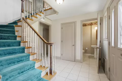 Entry Way - 2310 16th Ave, Moline, IL 61265 photo 2 of 4