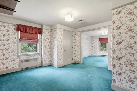Bedroom - 2310 16th Ave, Moline, IL 61265 photo 6 of 10