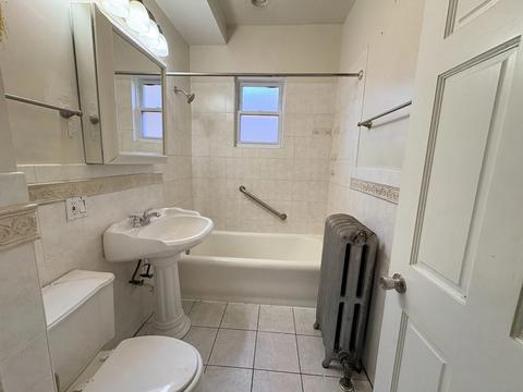 6753 S Artesian Ave, Chicago, IL 60629 photo 8
