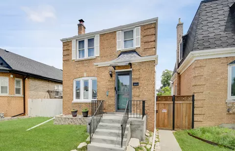 3833 Oak Park Ave, Berwyn, IL 60402