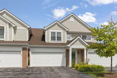 31704 Kline Cir #3170, Warrenville, IL 60555
