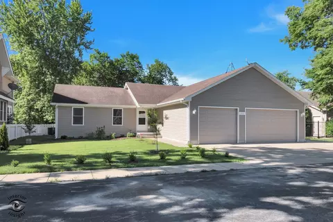18367 W South St, Wilmington, IL 60481