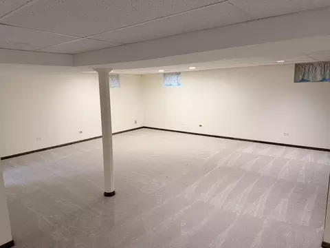 Other - 12 Kent Ct, Willowbrook, IL 60527 photo 1 of 2