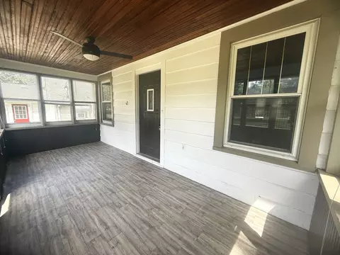 126 E Glover St, Ottawa, IL 61350 photo 6