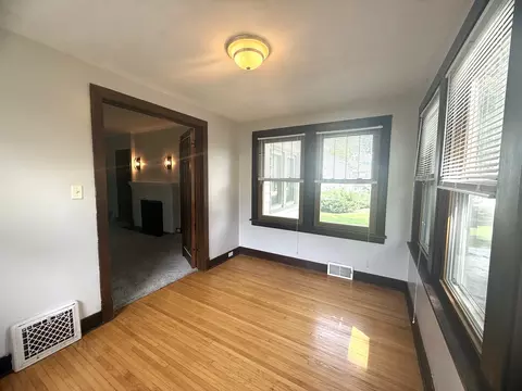 126 E Glover St, Ottawa, IL 61350 photo 10