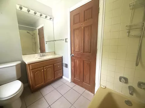 126 E Glover St, Ottawa, IL 61350 photo 23