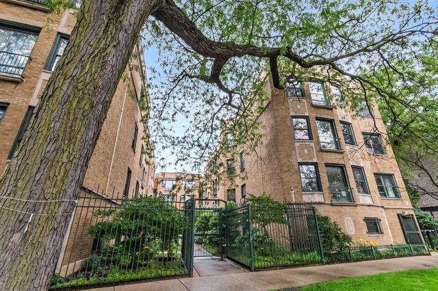 7021 N Sheridan Rd #2, Chicago, IL 60626