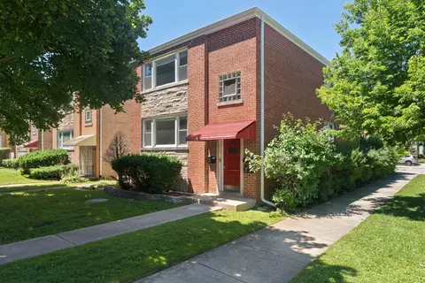 8156 Knox Ave, Skokie, IL 60076