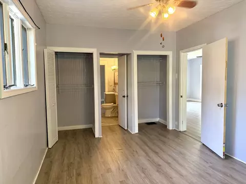 806 E Boulevard St, Marion, IL 62959 photo 14