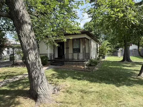 806 E Boulevard St, Marion, IL 62959 photo 22