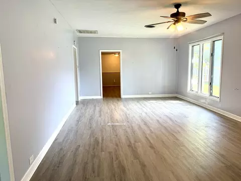 806 E Boulevard St, Marion, IL 62959 photo 18