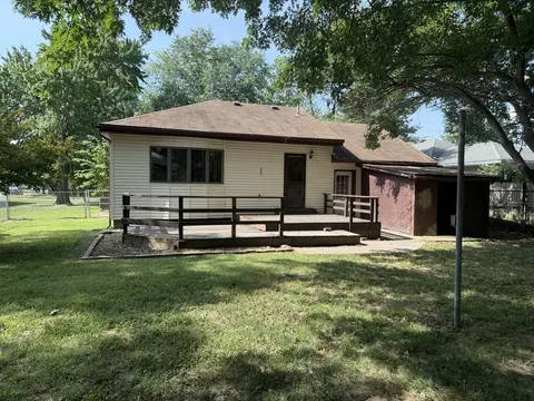 806 E Boulevard St, Marion, IL 62959 photo 24