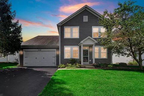 Exterior - 3097 Chalkstone Ave, Elgin, IL 60124 photo 7 of 7
