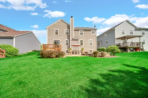 Exterior - 3097 Chalkstone Ave, Elgin, IL 60124 photo 6 of 7