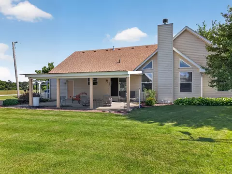 Exterior - 701 Forrest Dr, Seneca, IL 61360 photo 12 of 12