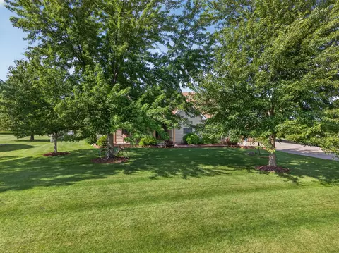 Exterior - 701 Forrest Dr, Seneca, IL 61360 photo 4 of 12