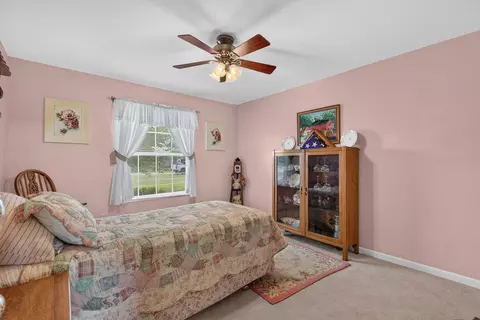 Bedroom - 701 Forrest Dr, Seneca, IL 61360 photo 4 of 5