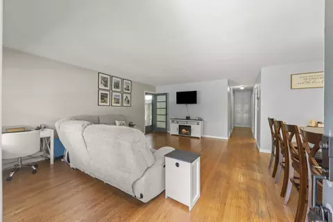 Other - 1020 S Gables Blvd, Wheaton, IL 60189 photo 1 of 12