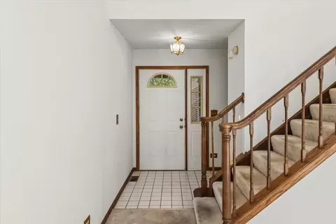 Entry Way - 1315 Cheswick Ct #C, Wheeling, IL 60090 photo 1 of 1