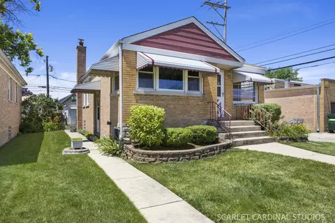 2216 S 11th Ave, North Riverside, IL 60546