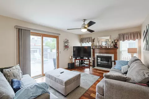 Living - 1135 Stonebridge Ct, Elgin, IL 60120 photo 1 of 1