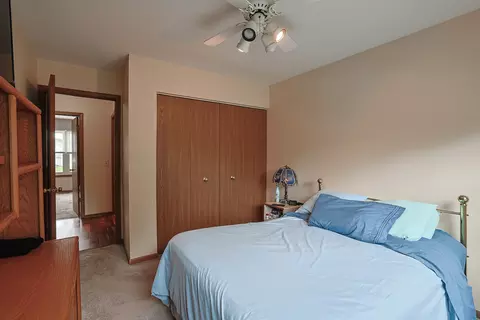 Bedroom - 1135 Stonebridge Ct, Elgin, IL 60120 photo 3 of 3