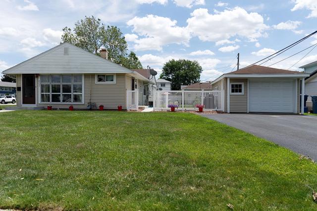 8732 S Keeler Ave, Hometown, IL 60456