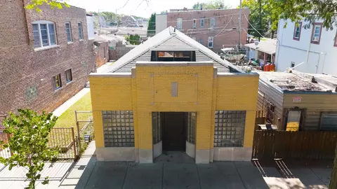 2719 W Pope John Paul Ii Dr, Chicago, IL 60632