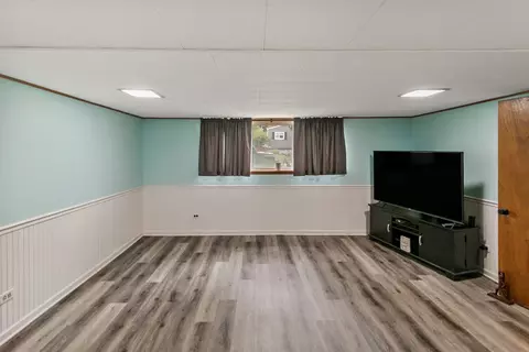 Other - 383 Park Ave, Wheeling, IL 60090 photo 4 of 10