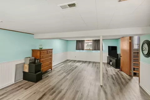 Other - 383 Park Ave, Wheeling, IL 60090 photo 5 of 10