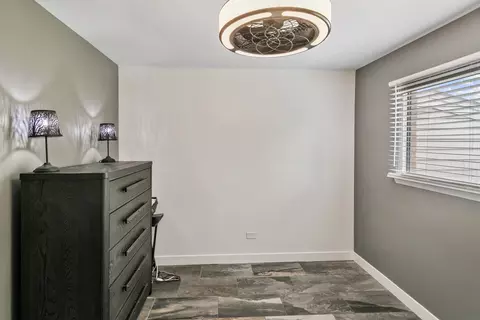 Bedroom - 383 Park Ave, Wheeling, IL 60090 photo 3 of 5