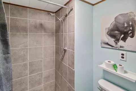 Bath - 383 Park Ave, Wheeling, IL 60090 photo 4 of 4