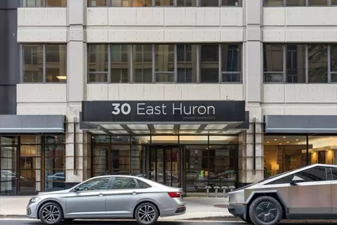 30 E Huron St #4310, Chicago, IL 60611 photo 2