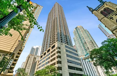 30 E Huron St #4310, Chicago, IL 60611 photo 1