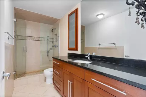 30 E Huron St #4310, Chicago, IL 60611 photo 12