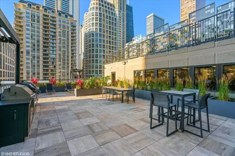 30 E Huron St #4310, Chicago, IL 60611 photo 25
