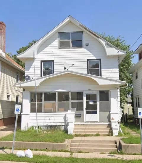 1027 Ridge Ave, Rockford, IL 61103
