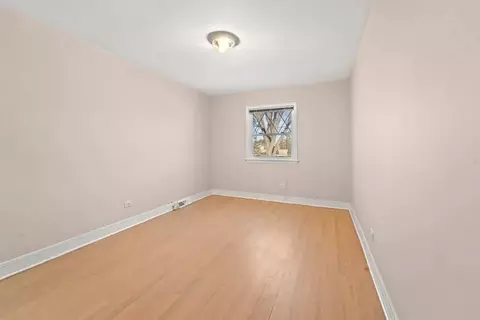 Bedroom - 2017 E Seneca Ln, Mount Prospect, IL 60056 photo 3 of 6