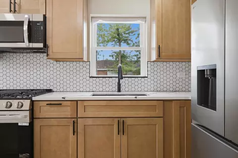 Kitchen - 258 E 107th St, Chicago, IL 60628 photo 2 of 2