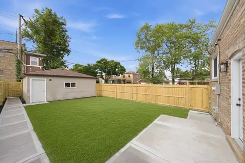 Exterior - 258 E 107th St, Chicago, IL 60628 photo 3 of 4