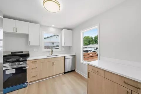 Kitchen - 25575 Orchard Ave, Ingleside, IL 60041 photo 1 of 2
