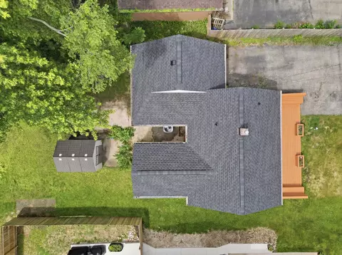 View/Area - 25575 Orchard Ave, Ingleside, IL 60041 photo 2 of 5